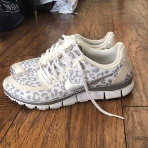 Nike Free Run 5.0 V4 Cheetah Sneakers
